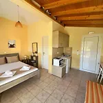 Apartment Ktima Klimentini Vivari