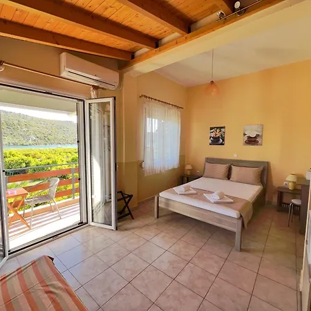Apartment Ktima Klimentini *
