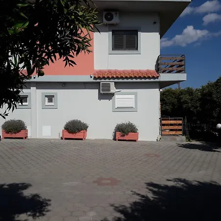 דירה Ktima Klimentini