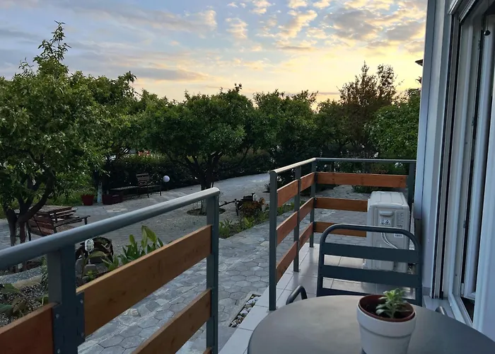 Ktima Klimentini Apartamento Vivári