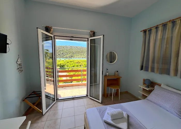 Ktima Klimentini Apartamento Vivári