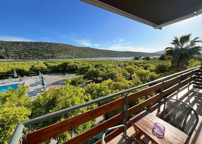 Apartamento Ktima Klimentini Vivári